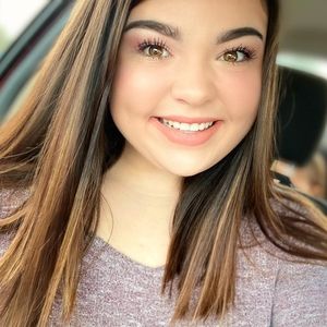 Meet your Posher, Americus